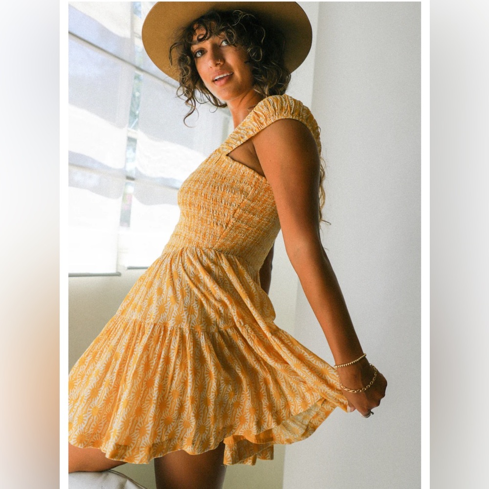 Free People Sweet Annie Mini Dress Sun Smocked Flutter Sleeve - Picture 4 of 9